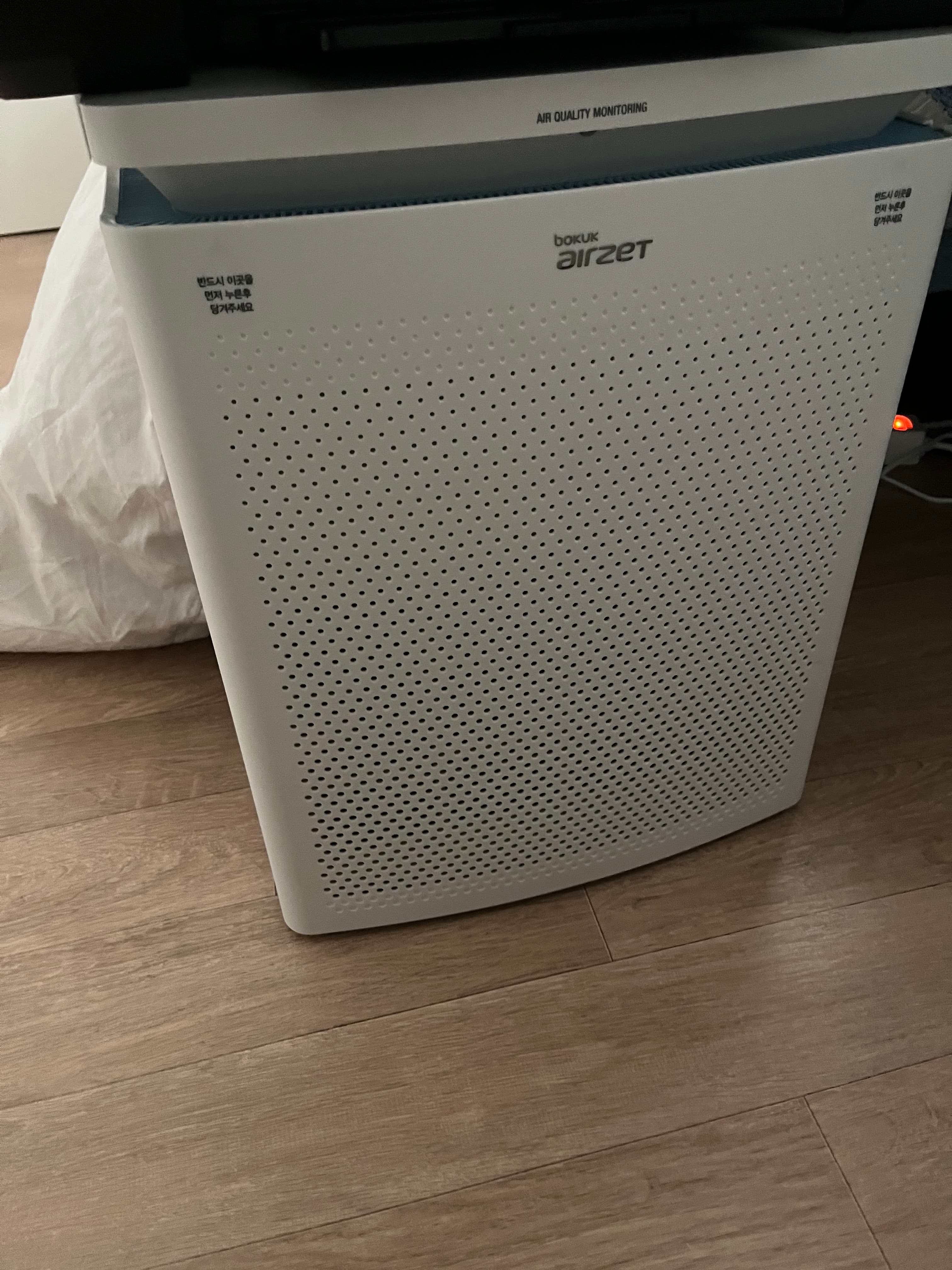 Air purifier μ¬μ§ 1